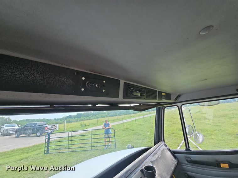 image for item LW9668 2002 Freightliner FL80  Crew Cab digger derrick truck