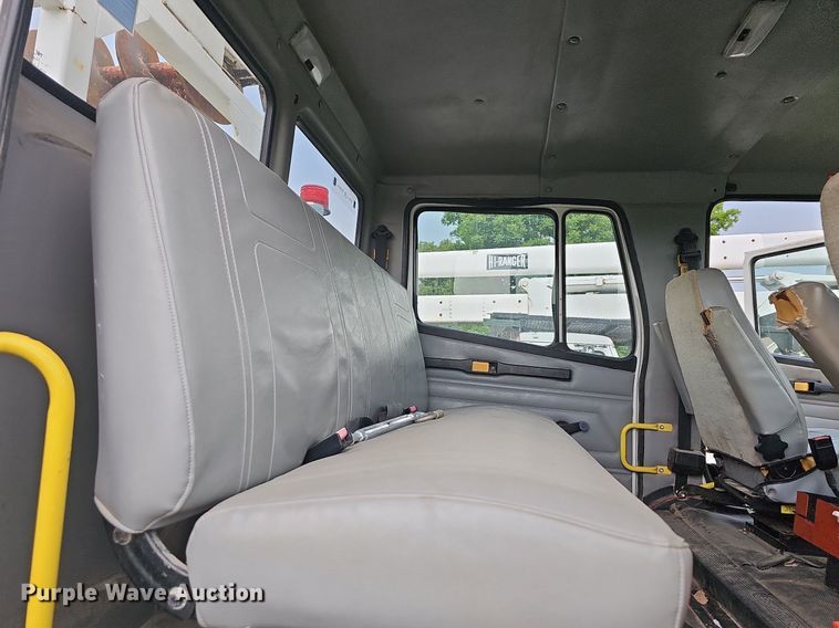 image for item LW9668 2002 Freightliner FL80  Crew Cab digger derrick truck