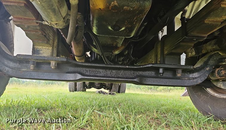 image for item LW9668 2002 Freightliner FL80  Crew Cab digger derrick truck