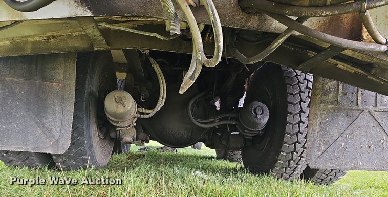 image for item LW9668 2002 Freightliner FL80  Crew Cab digger derrick truck