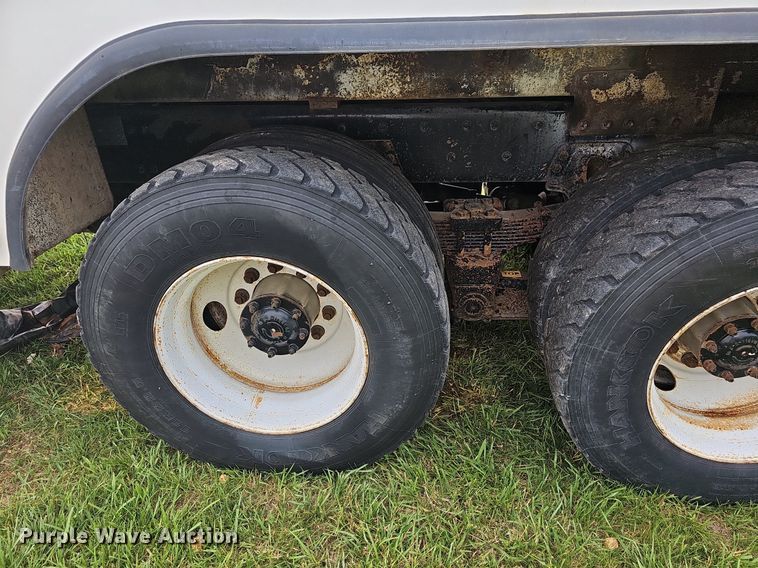 image for item LW9668 2002 Freightliner FL80  Crew Cab digger derrick truck