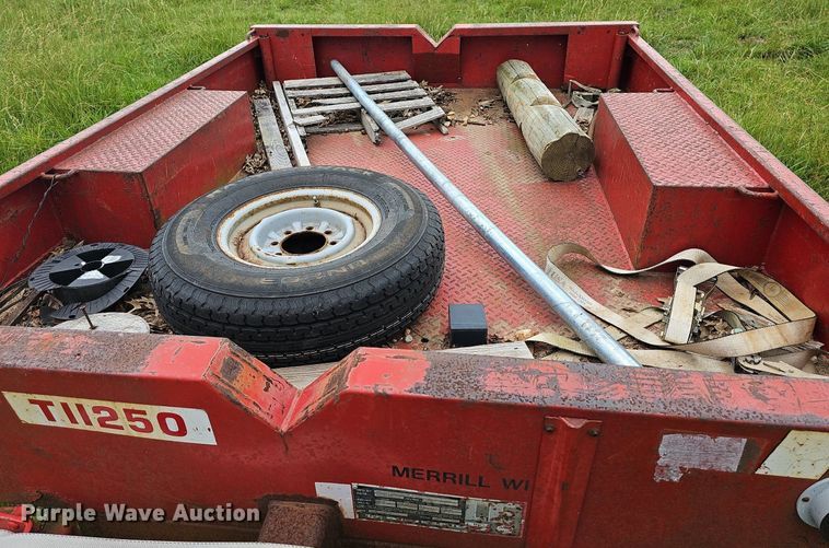 image for item LW9670 2001 Utility Tool & Trailer  pole trailer