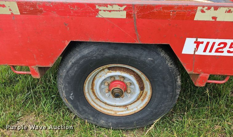 image for item LW9670 2001 Utility Tool & Trailer  pole trailer