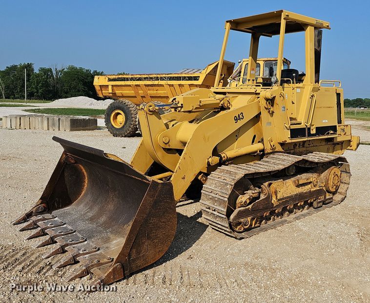 image for item LW9673 1987 Caterpillar 943  track loader