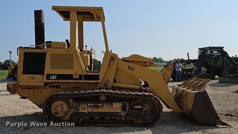 image for item LW9673 1987 Caterpillar 943  track loader