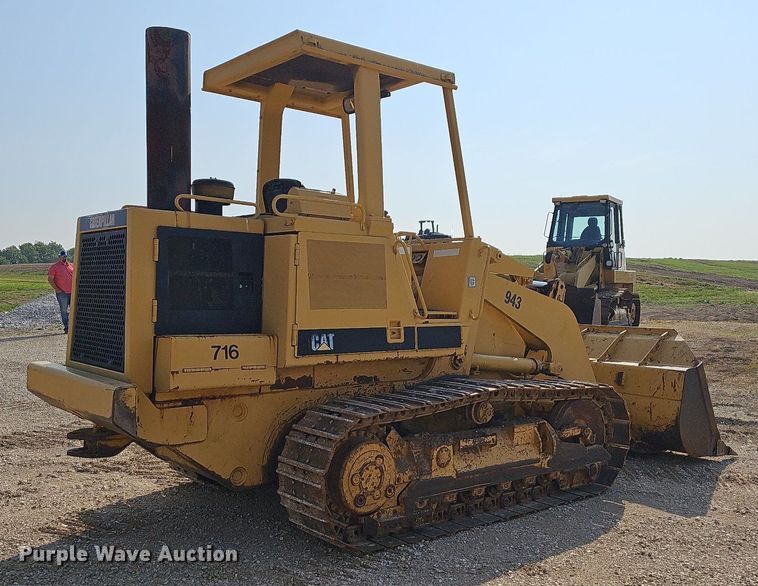 image for item LW9673 1987 Caterpillar 943  track loader