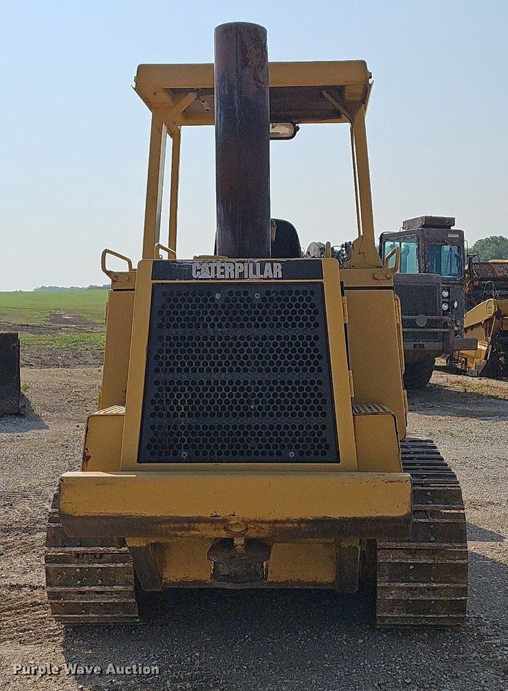 image for item LW9673 1987 Caterpillar 943  track loader