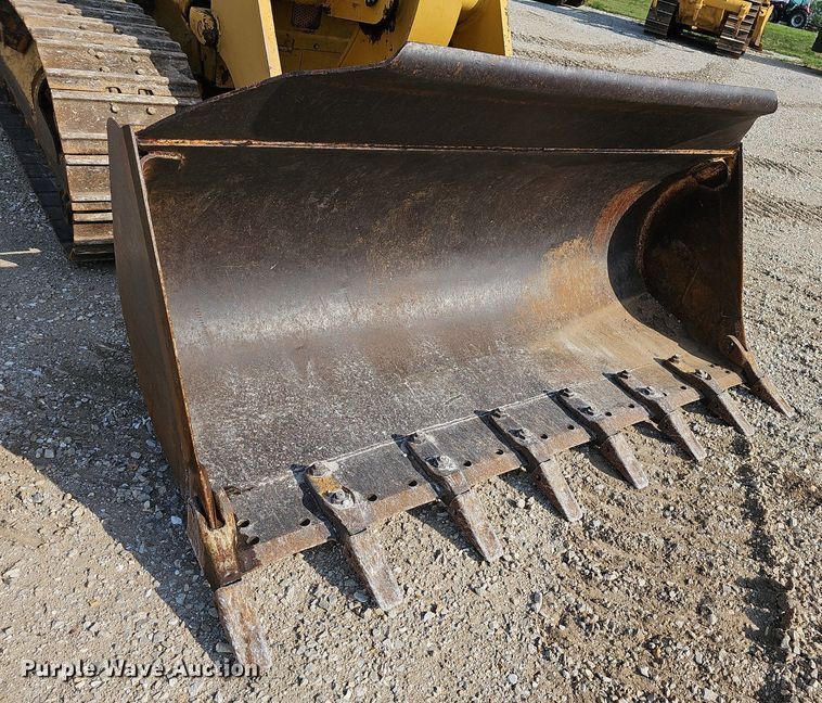 image for item LW9673 1987 Caterpillar 943  track loader