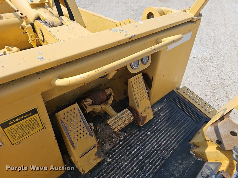 image for item LW9673 1987 Caterpillar 943  track loader