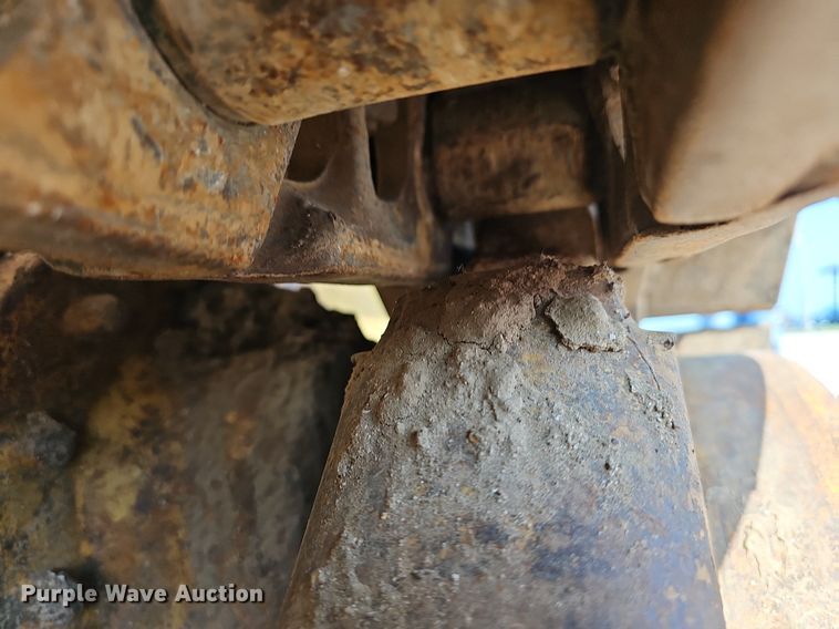 image for item LW9673 1987 Caterpillar 943  track loader