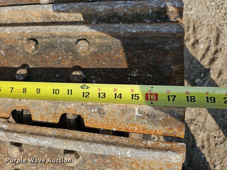 image for item LW9673 1987 Caterpillar 943  track loader