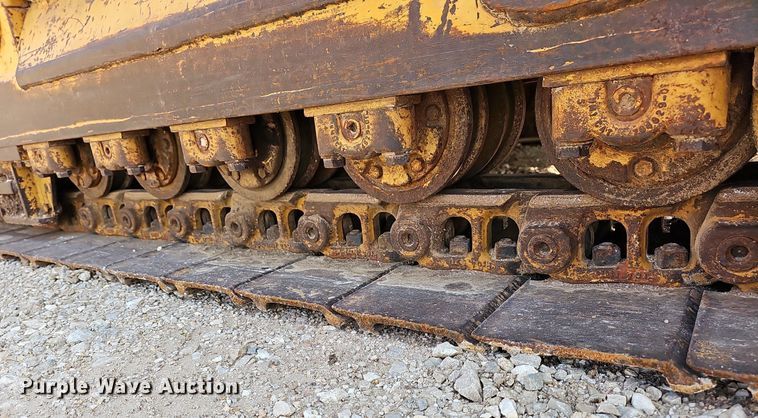 image for item LW9673 1987 Caterpillar 943  track loader