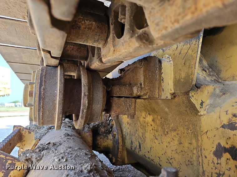 image for item LW9673 1987 Caterpillar 943  track loader