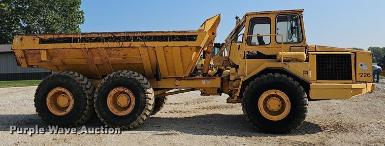 image for item LW9674 1988 Volvo A25  haul truck
