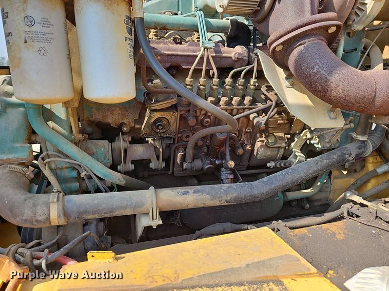 image for item LW9674 1988 Volvo A25  haul truck