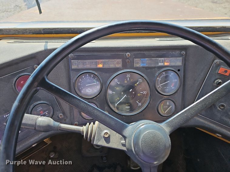 image for item LW9674 1988 Volvo A25  haul truck