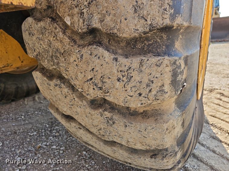 image for item LW9674 1988 Volvo A25  haul truck