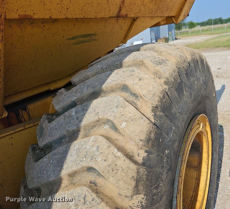 image for item LW9674 1988 Volvo A25  haul truck