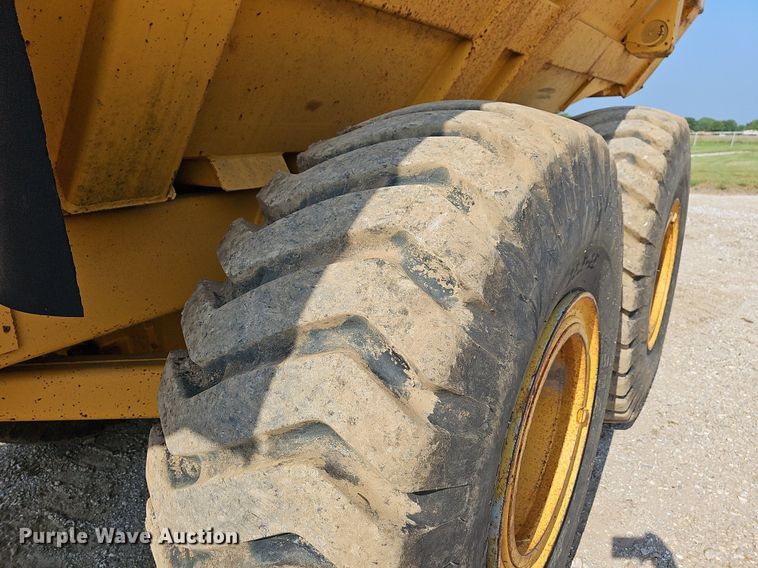 image for item LW9674 1988 Volvo A25  haul truck