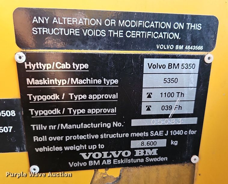 image for item LW9674 1988 Volvo A25  haul truck