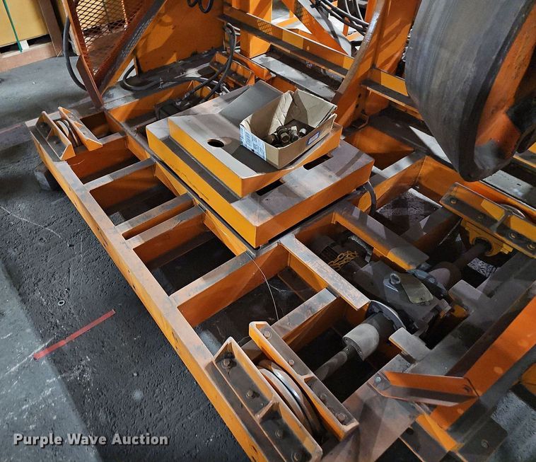 image for item LW9675 AMW  uncoiler