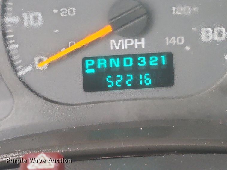 image for item LX9619 2005 GMC C4500  flatbed truck