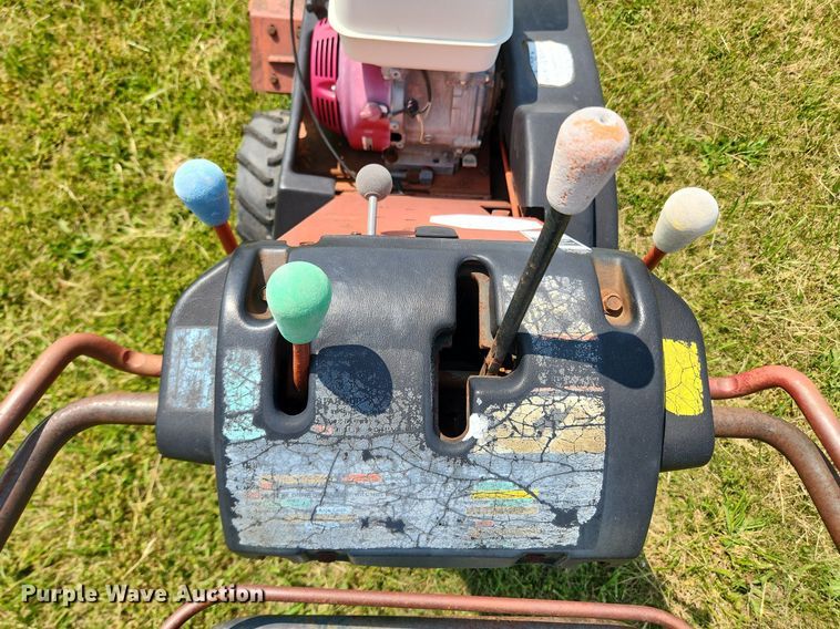 image for item LX9644 1999 Ditch Witch 1030  trencher