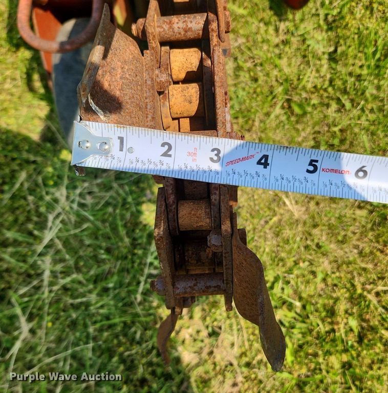 image for item LX9644 1999 Ditch Witch 1030  trencher