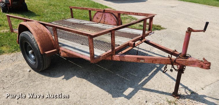 image for item LX9644 1999 Ditch Witch 1030  trencher