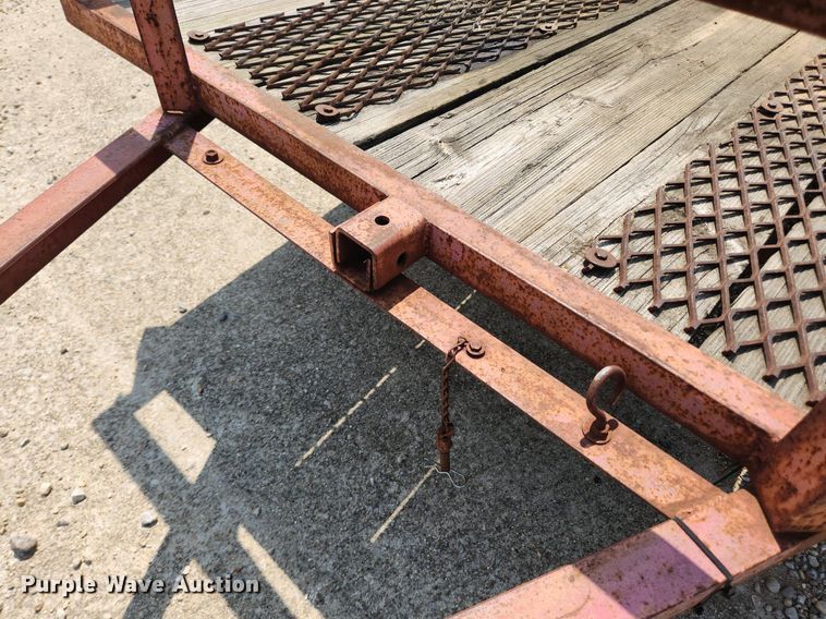 image for item LX9644 1999 Ditch Witch 1030  trencher