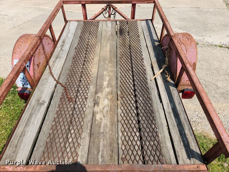 image for item LX9644 1999 Ditch Witch 1030  trencher