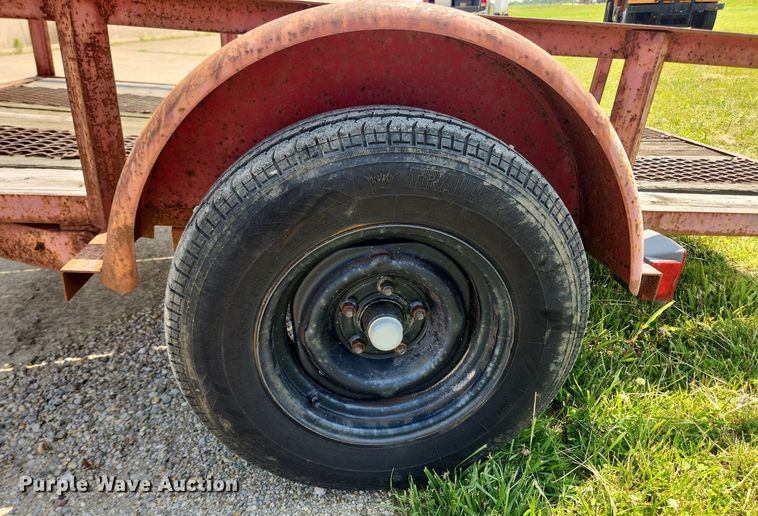 image for item LX9644 1999 Ditch Witch 1030  trencher