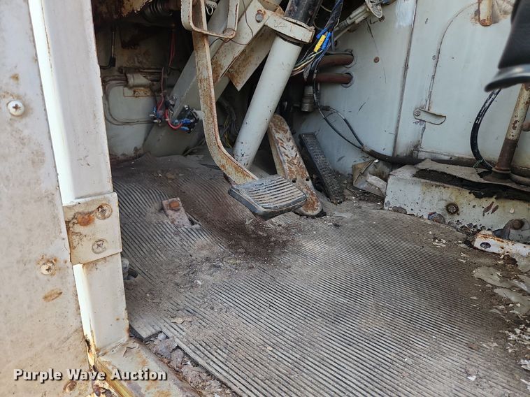 image for item LX9645 FWD 66-18CC  boom lift truck