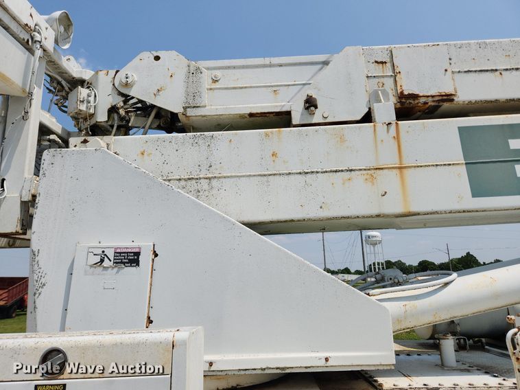 image for item LX9645 FWD 66-18CC  boom lift truck