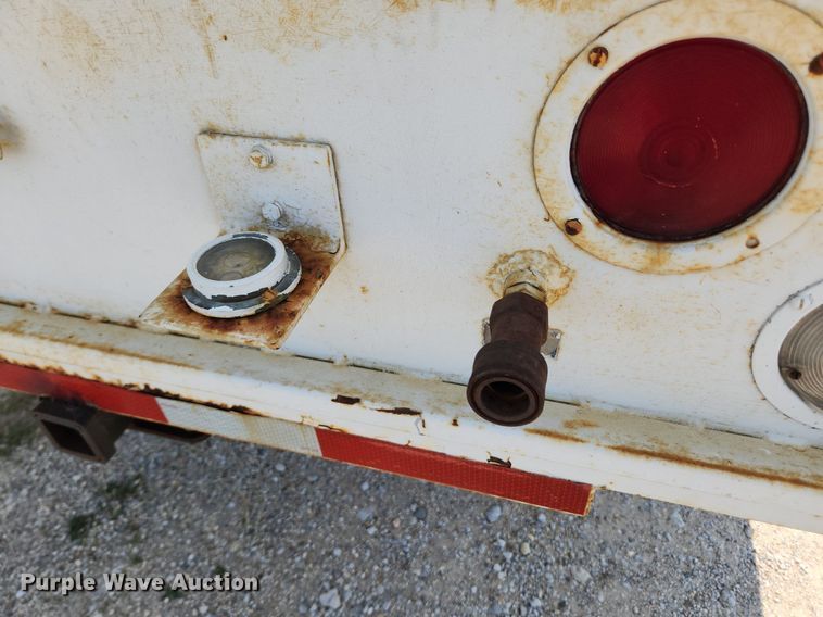 image for item LX9645 FWD 66-18CC  boom lift truck