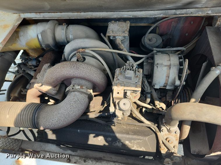 image for item LX9645 FWD 66-18CC  boom lift truck