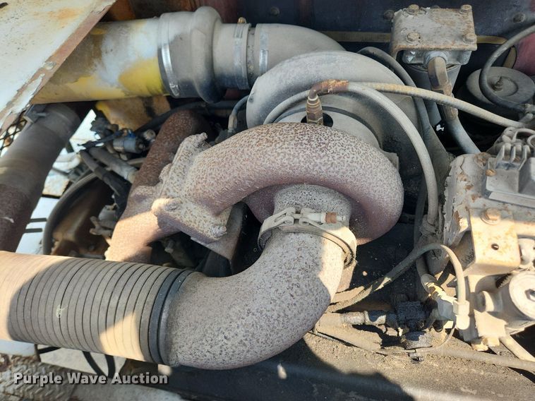 image for item LX9645 FWD 66-18CC  boom lift truck