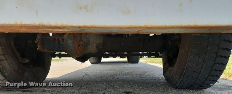 image for item LX9645 FWD 66-18CC  boom lift truck