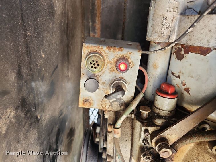 image for item LX9645 FWD 66-18CC  boom lift truck