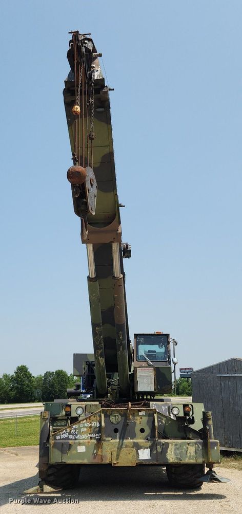 image for item LX9648 1988 Grove RT875CC  crane