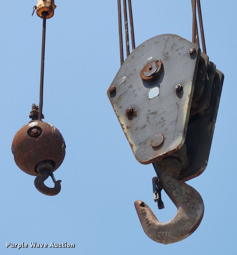 image for item LX9648 1988 Grove RT875CC  crane