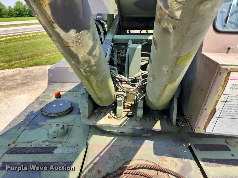 image for item LX9648 1988 Grove RT875CC  crane