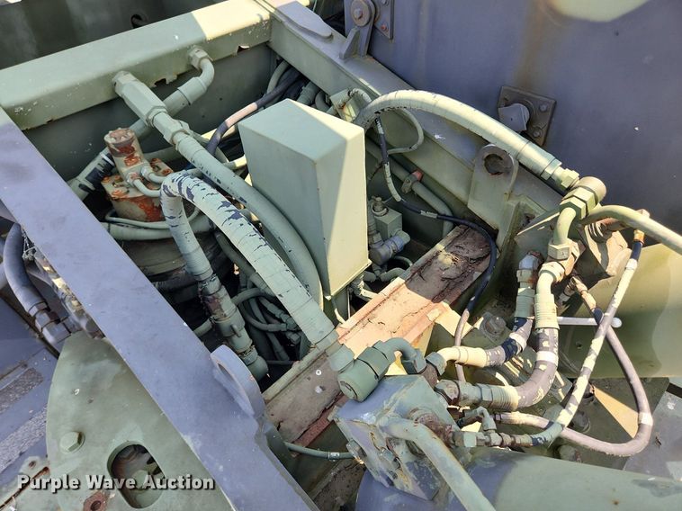 image for item LX9648 1988 Grove RT875CC  crane