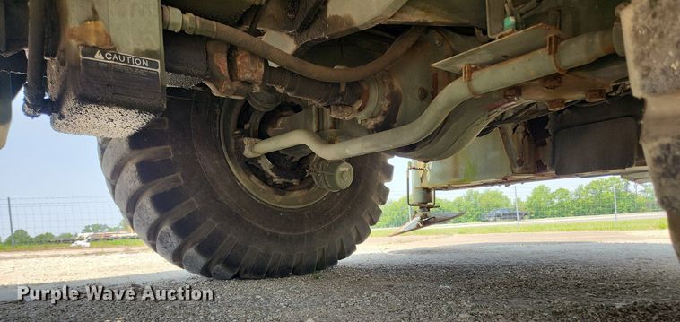 image for item LX9648 1988 Grove RT875CC  crane