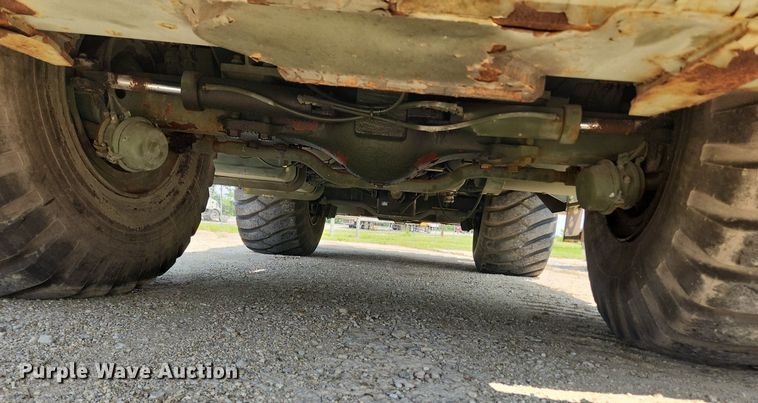 image for item LX9648 1988 Grove RT875CC  crane