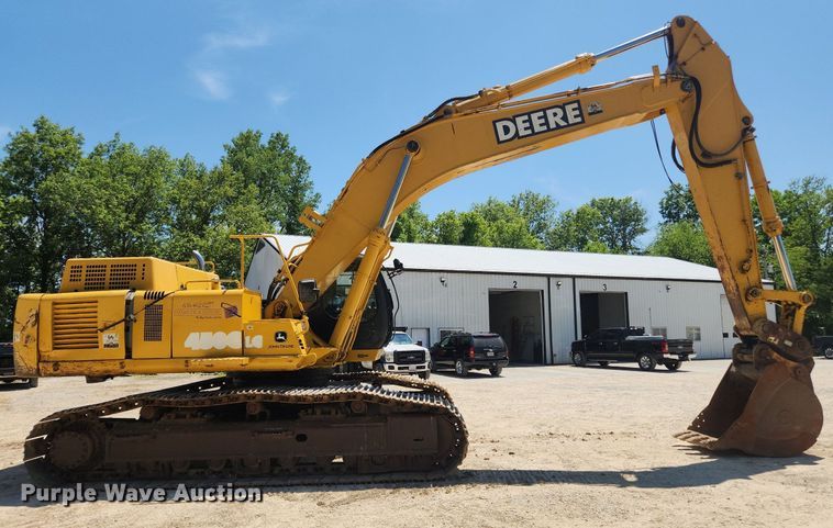 image for item LX9673 2006 John Deere 450C LC  excavator