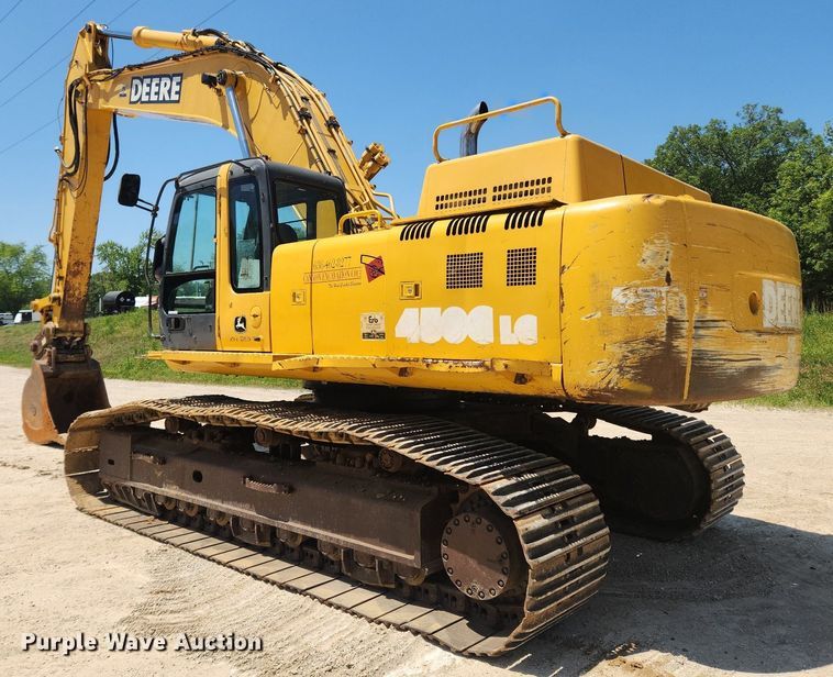 image for item LX9673 2006 John Deere 450C LC  excavator