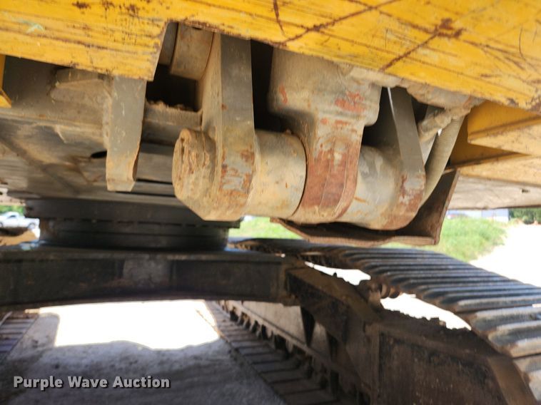 image for item LX9673 2006 John Deere 450C LC  excavator