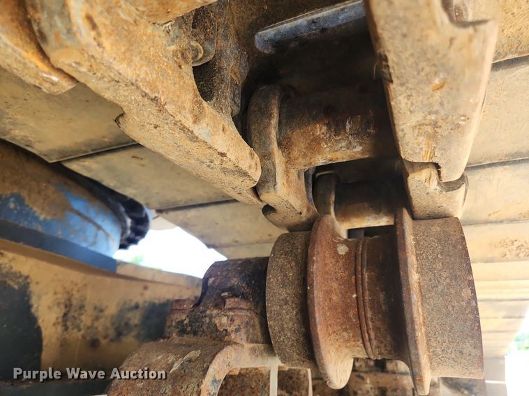 image for item LX9673 2006 John Deere 450C LC  excavator