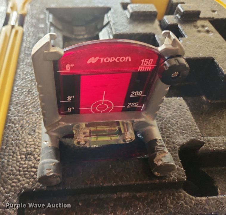 image for item LX9696 Topcon TP-L6  pipe laser